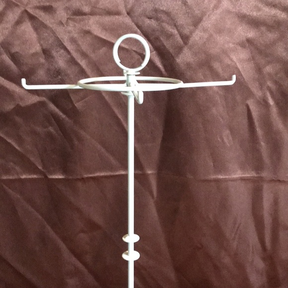 Metal 16.5" tall table stand rotating jewelry display for home craft shows fairs - Picture 5 of 16